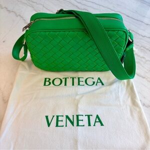 Bottega Veneta Intrecciato Camera Bag